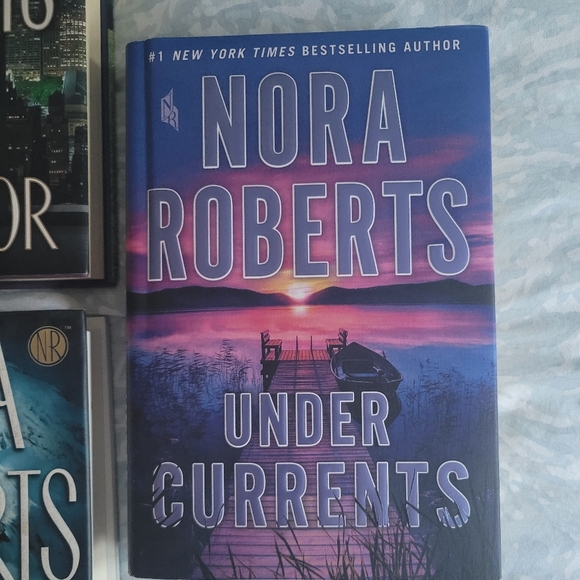 Nora Roberts Books - Picture 2 of 4